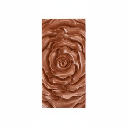 Pistachio Kunafa Chocolate Bar